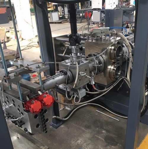 ?？迫垠w泵+雙柱換網器 PET打包帶生產線2